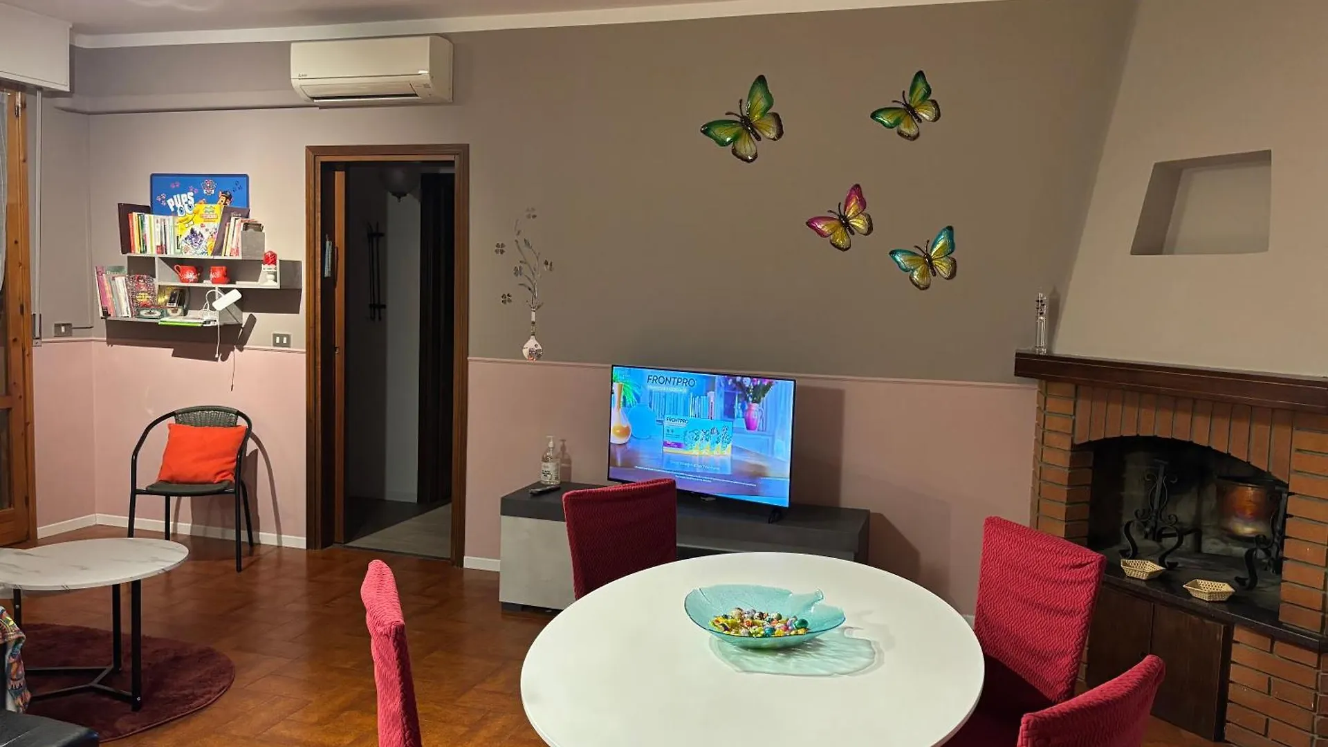 Apartamento Mascagni House - Climatizzato - Ampio E Confortevole - Parcheggio Comodo Gratuito Imola